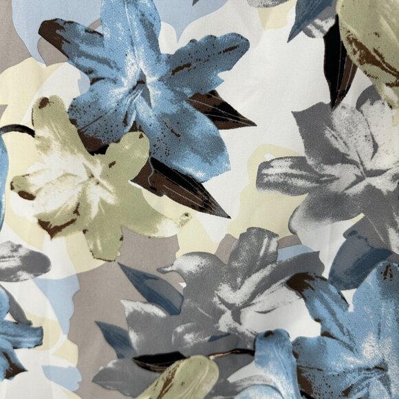 DAZY Shawl Collar Sleeveless Blue Floral Top Size Small - Picture 7 of 10